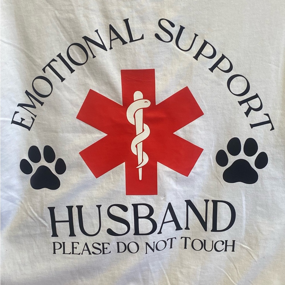 Gildan Short Sleeve Tees in Red and White with Unique Design